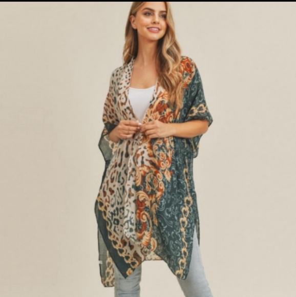 Kimono or Cover up - Picture 1 of 3